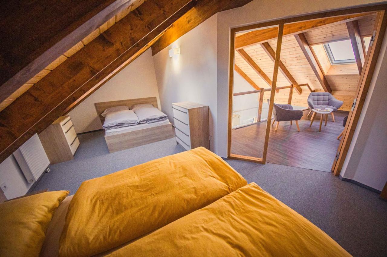 Zore Jasna Apartments デマノブスカ・ドリーナ エクステリア 写真