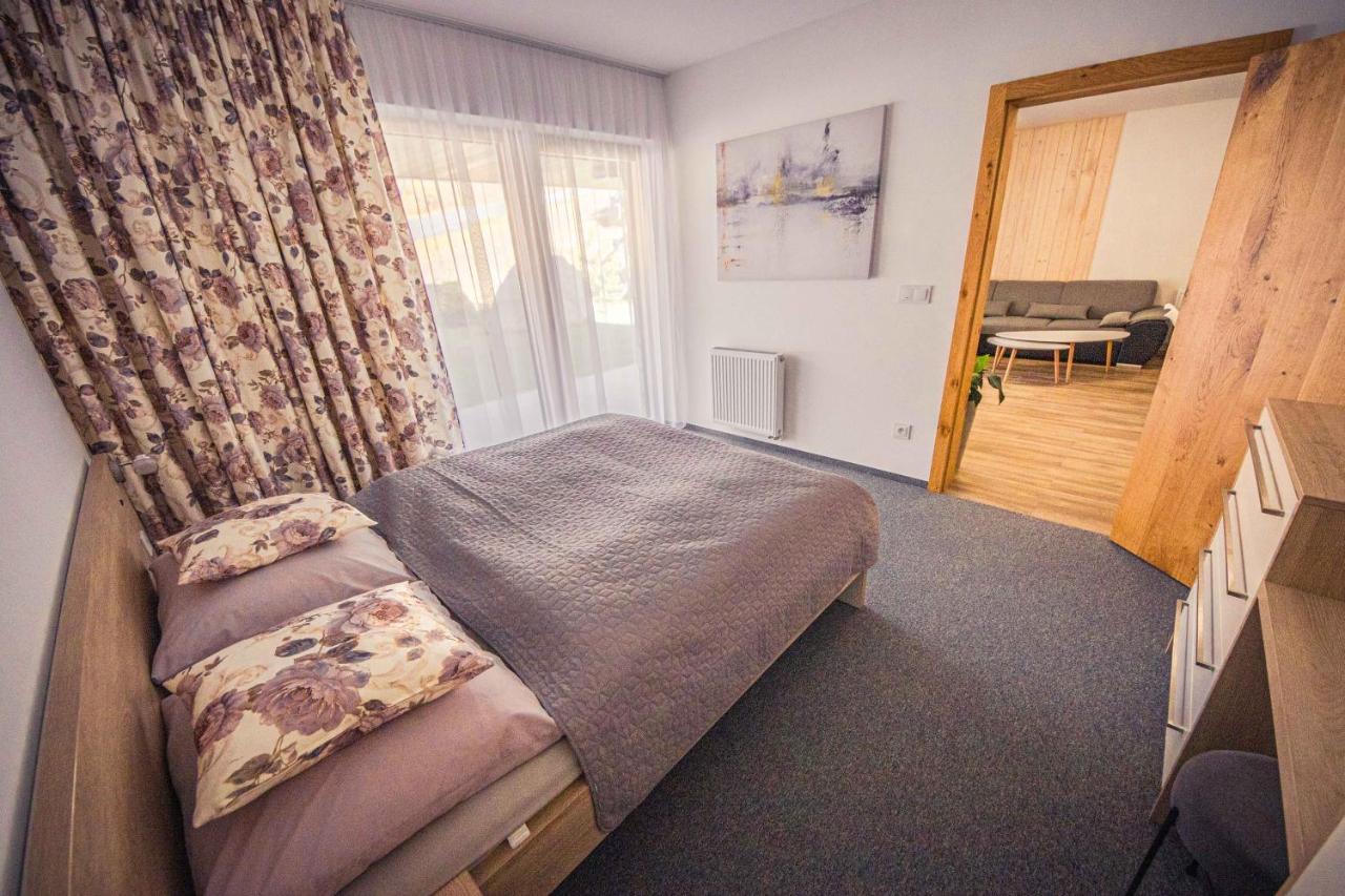 Zore Jasna Apartments デマノブスカ・ドリーナ エクステリア 写真